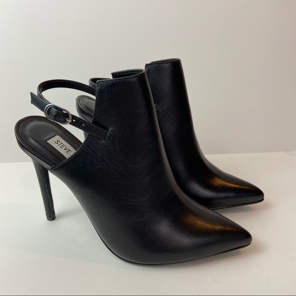 Steve Madden Daily Black Leather Slingback Pumps